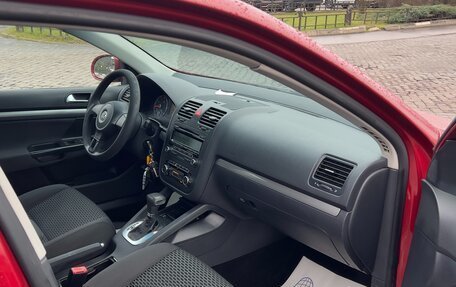 Volkswagen Jetta VI, 2010 год, 580 000 рублей, 7 фотография