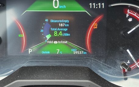 Toyota RAV4, 2022 год, 3 900 000 рублей, 4 фотография