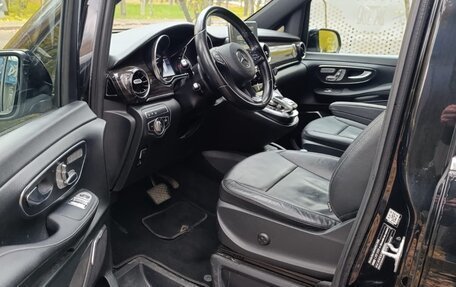 Mercedes-Benz V-Класс, 2019 год, 4 700 000 рублей, 7 фотография