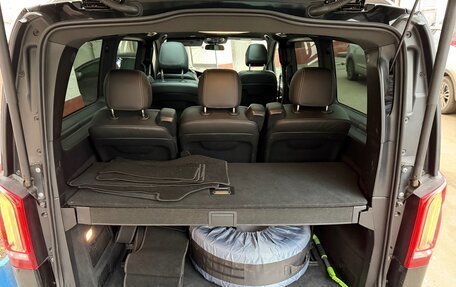 Mercedes-Benz V-Класс, 2019 год, 4 700 000 рублей, 13 фотография