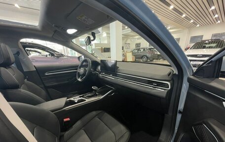 Geely Emgrand, 2024 год, 2 663 990 рублей, 11 фотография