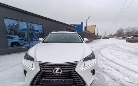 Lexus NX I, 2018 год, 3 500 000 рублей, 14 фотография