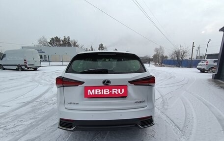 Lexus NX I, 2018 год, 3 500 000 рублей, 12 фотография