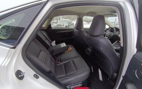 Lexus NX I, 2018 год, 3 500 000 рублей, 26 фотография