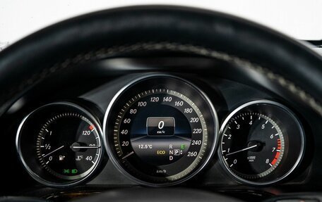 Mercedes-Benz E-Класс, 2013 год, 2 100 000 рублей, 10 фотография