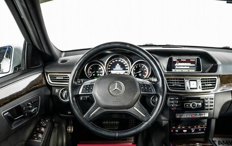 Mercedes-Benz E-Класс, 2013 год, 2 100 000 рублей, 9 фотография