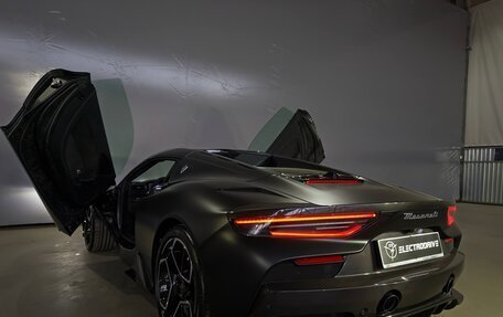 Maserati MC20, 2025 год, 45 000 000 рублей, 4 фотография