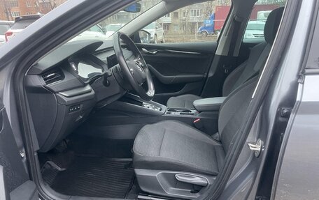 Skoda Octavia IV, 2021 год, 2 200 000 рублей, 12 фотография