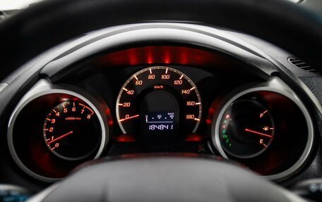 Honda Fit III, 2010 год, 725 000 рублей, 10 фотография