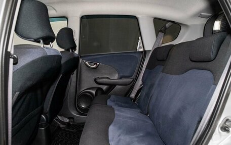 Honda Fit III, 2010 год, 725 000 рублей, 7 фотография