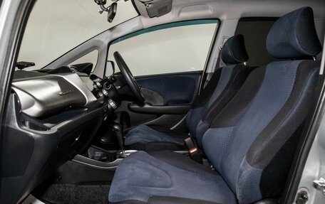 Honda Fit III, 2010 год, 725 000 рублей, 6 фотография