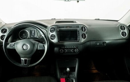 Volkswagen Tiguan I, 2015 год, 1 778 000 рублей, 7 фотография