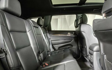 Jeep Grand Cherokee, 2017 год, 4 700 000 рублей, 14 фотография