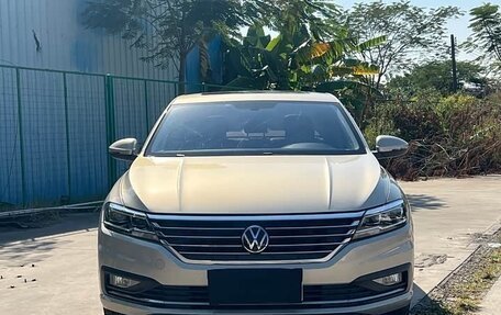 Volkswagen Lavida, 2021 год, 1 700 000 рублей, 2 фотография