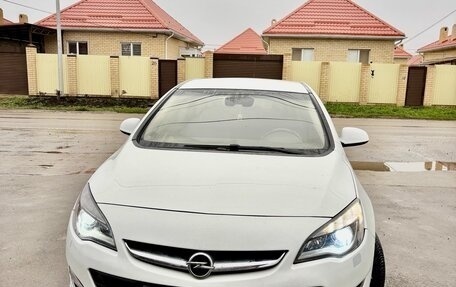 Opel Astra J, 2013 год, 850 000 рублей, 1 фотография