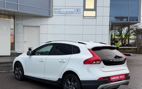Volvo V40 Cross Country I, 2013 год, 1 130 000 рублей, 4 фотография