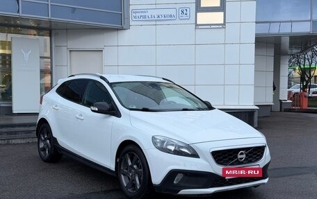 Volvo V40 Cross Country I, 2013 год, 1 130 000 рублей, 3 фотография