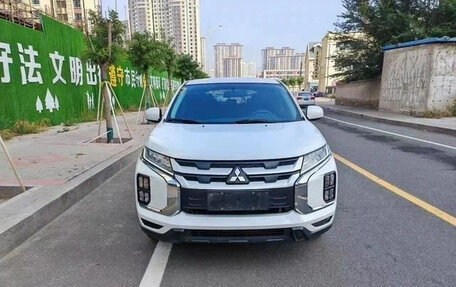 Mitsubishi ASX I рестайлинг, 2022 год, 1 660 000 рублей, 2 фотография