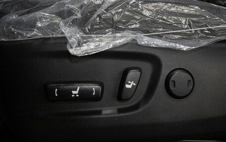 Toyota Land Cruiser Prado 150 рестайлинг 2, 2022 год, 11 499 000 рублей, 23 фотография