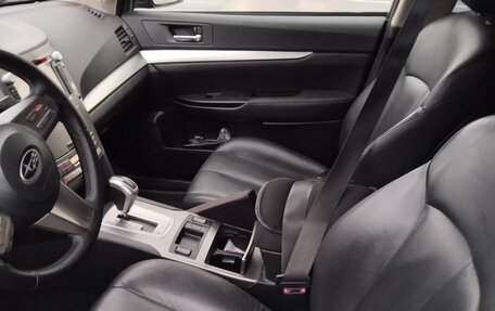 Subaru Outback IV рестайлинг, 2010 год, 760 000 рублей, 5 фотография