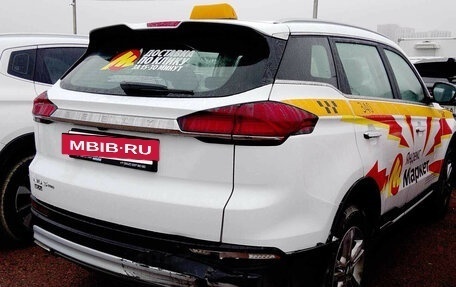 Geely Atlas, 2024 год, 1 730 000 рублей, 5 фотография