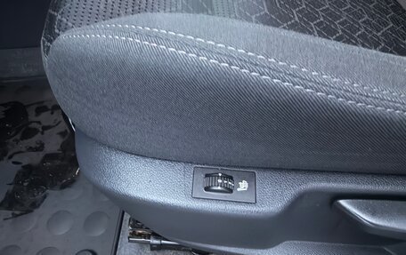 Peugeot 3008 I рестайлинг, 2016 год, 950 000 рублей, 13 фотография