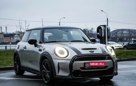MINI Hatch, 2021 год, 3 199 000 рублей, 4 фотография
