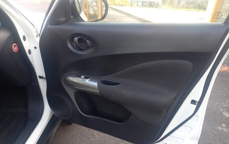 Nissan Juke II, 2013 год, 13 фотография