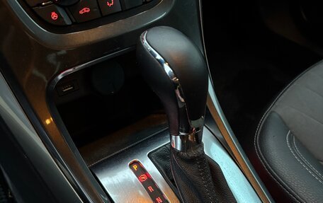 Opel Astra J, 2013 год, 850 000 рублей, 8 фотография