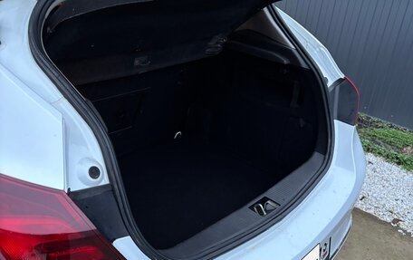 Opel Astra J, 2013 год, 850 000 рублей, 14 фотография