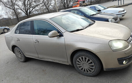 Volkswagen Jetta VI, 2007 год, 310 000 рублей, 2 фотография