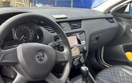 Skoda Octavia, 2015 год, 1 300 000 рублей, 5 фотография