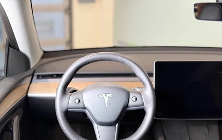 Tesla Model Y I, 2022 год, 3 375 900 рублей, 11 фотография