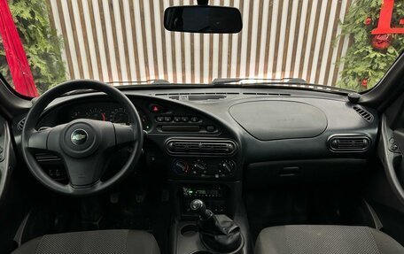 Chevrolet Niva I рестайлинг, 2017 год, 750 000 рублей, 5 фотография