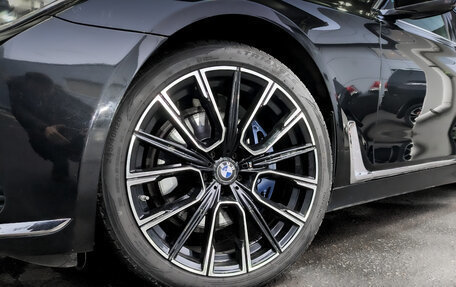 BMW 7 серия, 2018 год, 3 400 000 рублей, 20 фотография