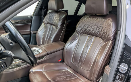 BMW 7 серия, 2018 год, 3 400 000 рублей, 22 фотография