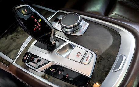 BMW 7 серия, 2018 год, 3 400 000 рублей, 29 фотография