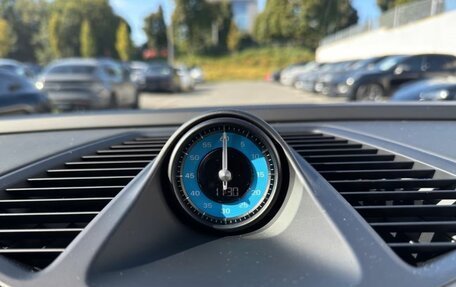 Porsche Macan, 2025 год, 17 990 000 рублей, 12 фотография