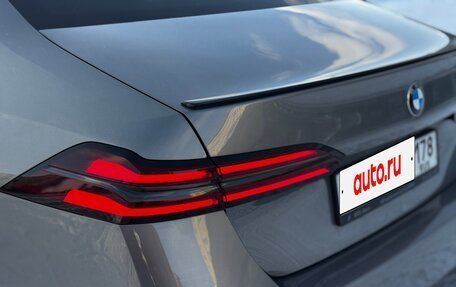 BMW 5 серия, 2024 год, 9 399 000 рублей, 6 фотография