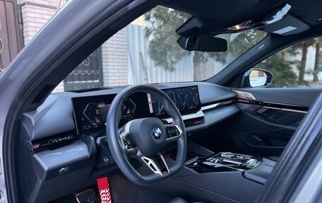 BMW 5 серия, 2024 год, 9 399 000 рублей, 11 фотография