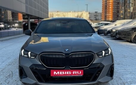 BMW 5 серия, 2024 год, 9 399 000 рублей, 10 фотография