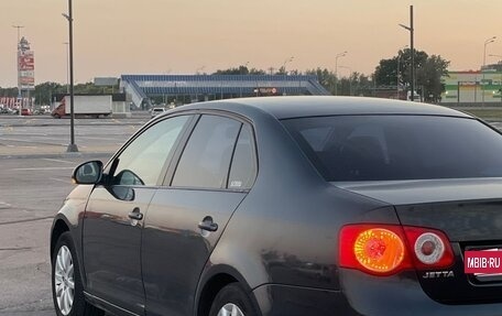 Volkswagen Jetta VI, 2010 год, 460 000 рублей, 5 фотография