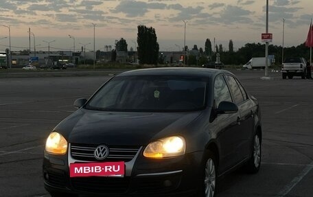 Volkswagen Jetta VI, 2010 год, 460 000 рублей, 2 фотография
