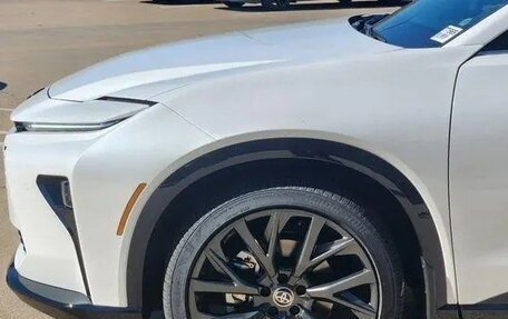 Toyota Crown, 2025 год, 8 380 000 рублей, 5 фотография