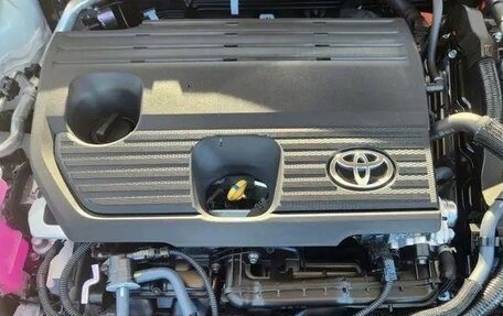 Toyota Crown, 2025 год, 8 380 000 рублей, 10 фотография