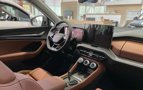 Skoda Kodiaq, 2025 год, 6 200 000 рублей, 10 фотография