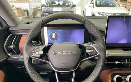 Skoda Kodiaq, 2025 год, 6 200 000 рублей, 12 фотография