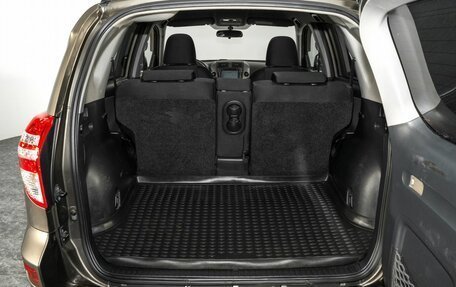 Toyota RAV4, 2011 год, 1 550 000 рублей, 16 фотография