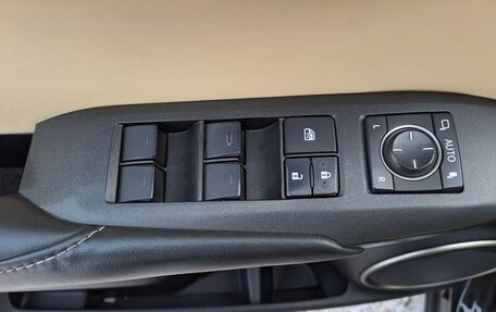 Lexus NX I, 2016 год, 2 710 000 рублей, 23 фотография