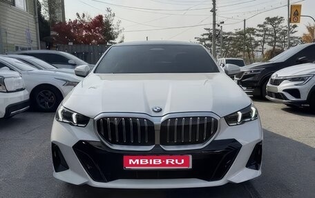 BMW 5 серия, 2025 год, 7 200 000 рублей, 1 фотография